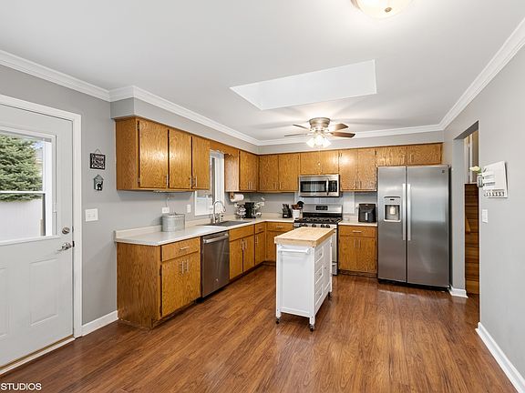 5th image of 16155 Justin Ct