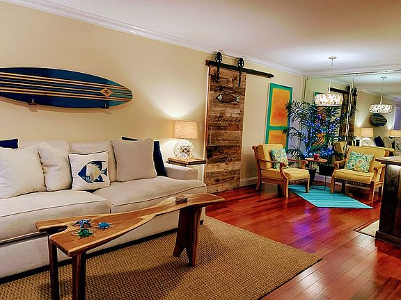 4th image of 6525 Bay Club Dr APT 2