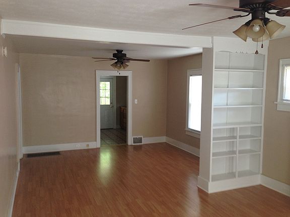 5th image of 825 Grant Ave