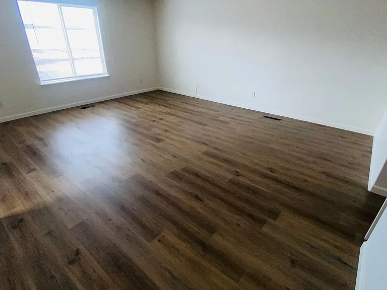 1464 Grey Bluffs Dr — Photo 37