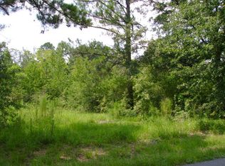 577 Orange Dr, Laurel, MS 39443