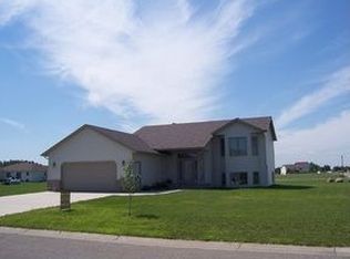 101 15th St NE, Barnesville, MN 56514