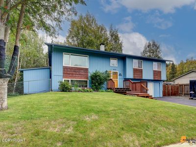 9520 Lennox Dr, Anchorage, AK, 99502