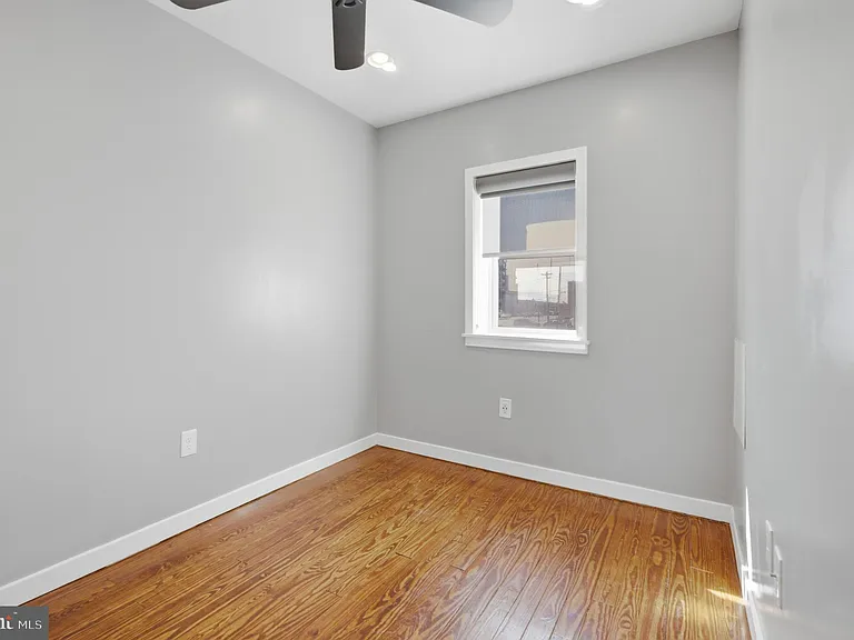 2663 Martha St — Photo 20
