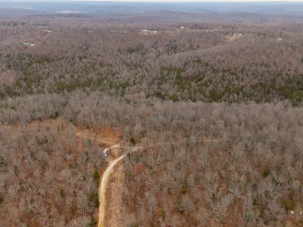 000 Inca Circle, Cherokee Village, AR 72529