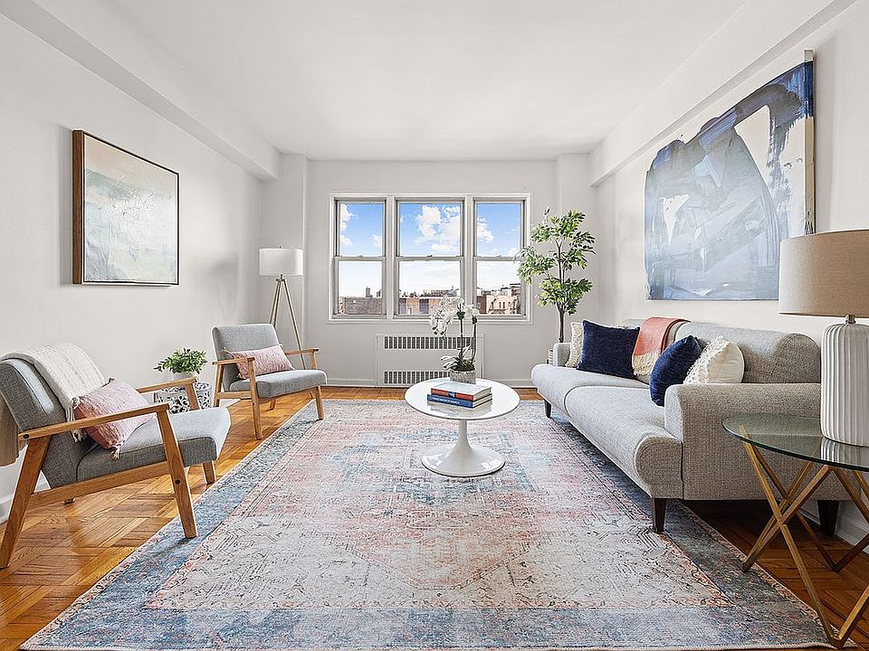 1st image of 34 Plaza St E APT 810