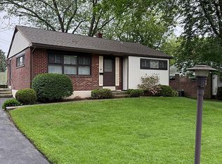 2211 Springhouse Ln, Aston, PA 19014