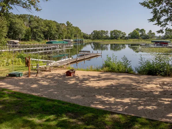 35778 Twin Pond Ln, Pequot Lakes, MN 56472