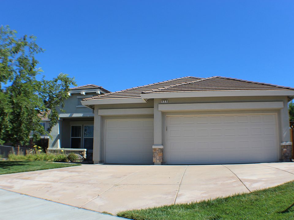 1st image of 925 Pinehurst Ct