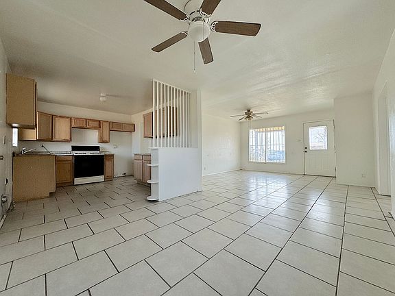 5th image of 4117 Volcanic Ave