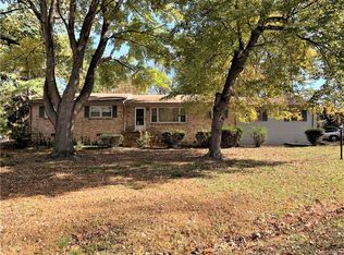 13101 Hollis Rd, Chester, VA 23831