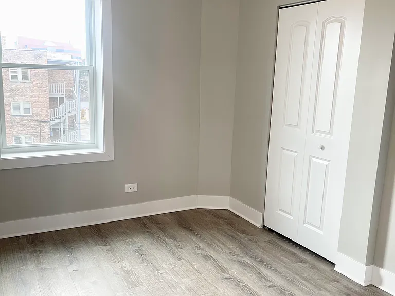 722 N Austin Blvd #3E — Photo 8