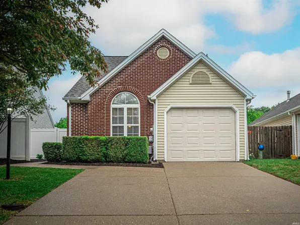 3716 Park Ridge Dr, Evansville, IN 47715