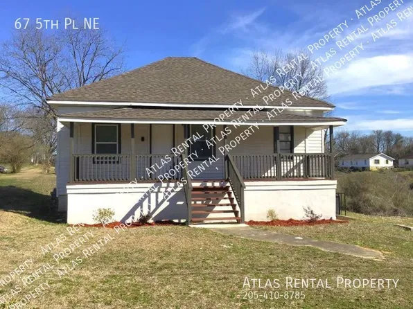 67 5th Pl NE, Graysville, AL 35073