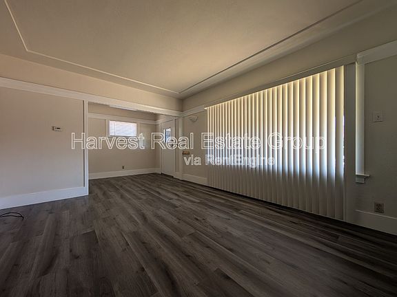 3rd image of 5932 Morse Dr