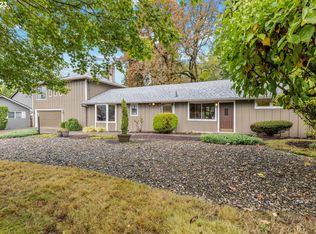 8217 SW Oak St, Portland, OR 97223