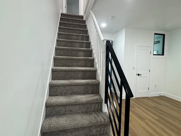2931 Turner St — Photo 12