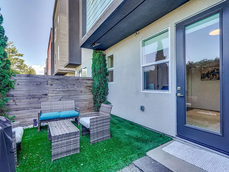 1317 Pullman Way — Photo 31