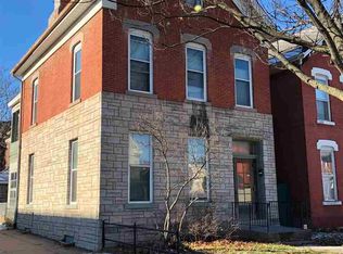 1805 Jackson St, Dubuque, IA 52001