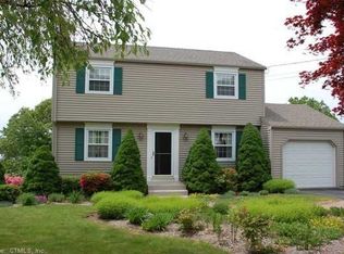 249 Virgo Dr, Groton, CT 06340