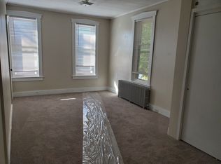 1977 Broad St, East Petersburg, PA 17520