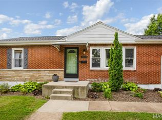 7658 General Meade Ln, Saint Louis, MO