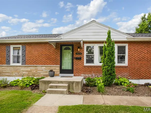 7658 General Meade Ln, Saint Louis, MO 63123