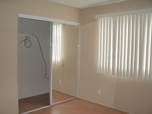 3rd image of 11724 215th St