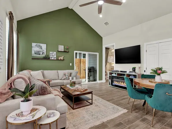 1003 Friendship Ln #401, Fredericksburg, TX 78624