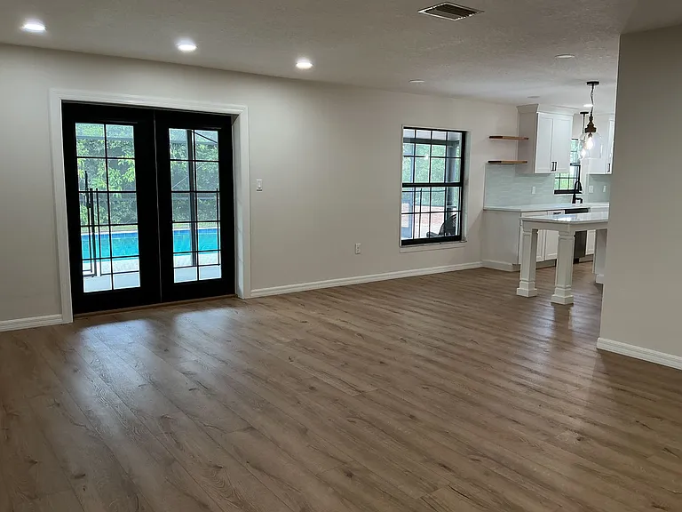 512 Poppell Dr — Photo 6