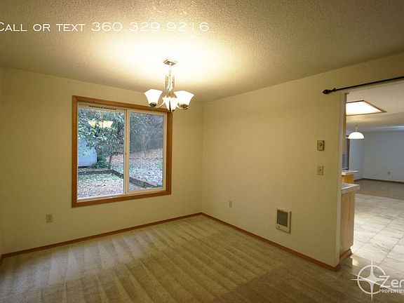 4th image of 2307 NE 150th Ave