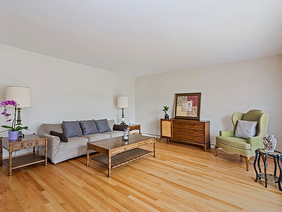 4th image of 7814 W Lill Ct