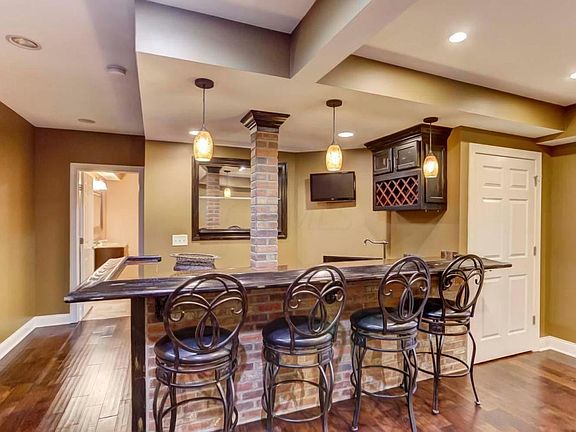 5th image of 8333 Somerset Way