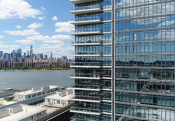 Sold by Brick&Mortar | media 39