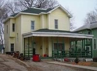 1418 Douglas St, Sioux City, IA 51105