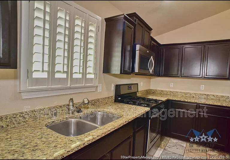 3286 Azteca Trl — Photo 14