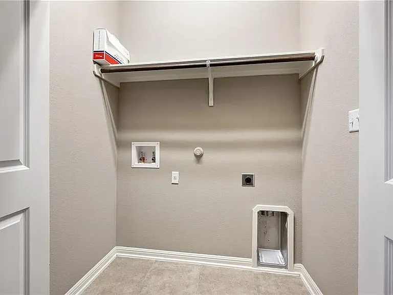 2812 Granite Hill Cv — Photo 16