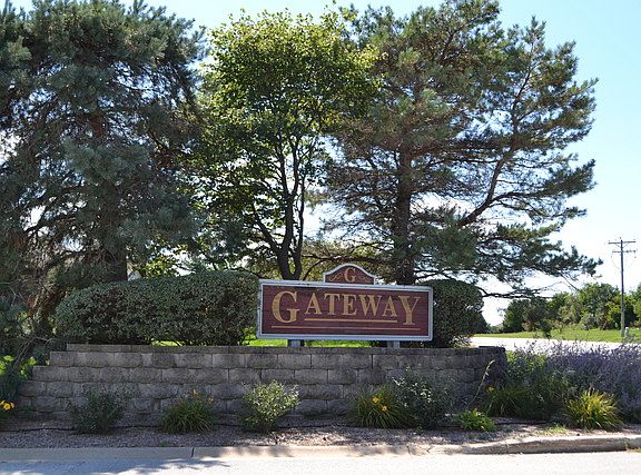 2nd image of 10863 W Gateway Dr