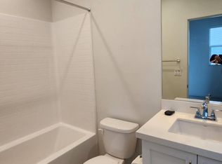 252 Novel, Irvine, CA 92618