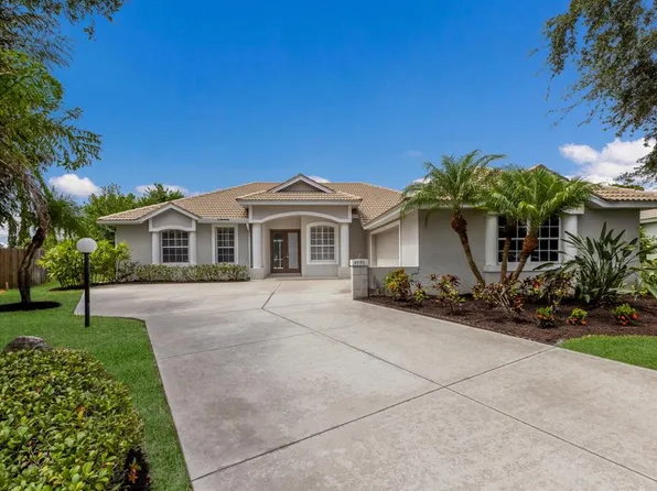 4998 Cedar Oak Way, Sarasota, FL 34233
