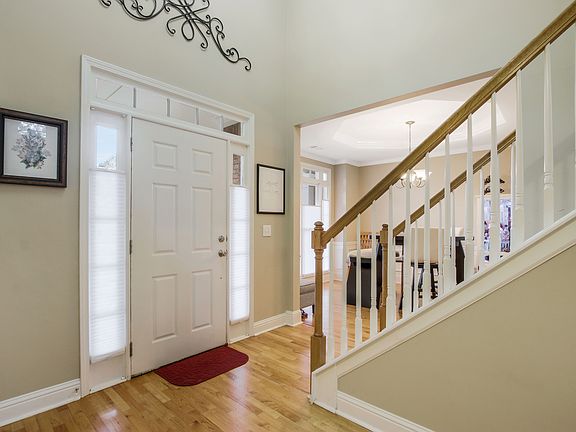 5th image of 2064 Woodside Park Dr