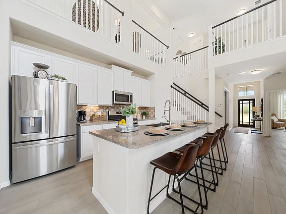 Kitchen with center island
