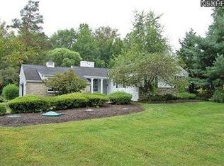 33170 Harvard Rd, Moreland Hills, OH 44022