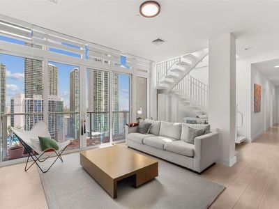 601 NE 27th St #PENTHOUSE 1903, Miami, FL, 33137