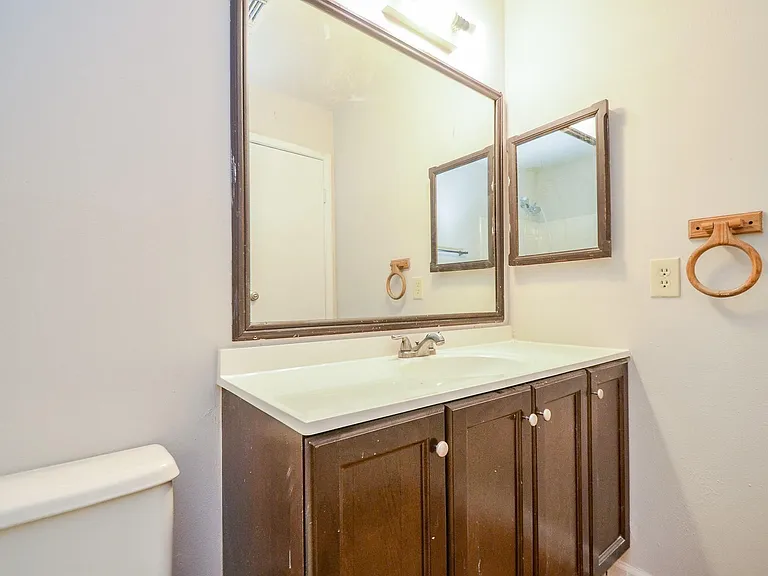 7623 Kite Hill Dr — Photo 25