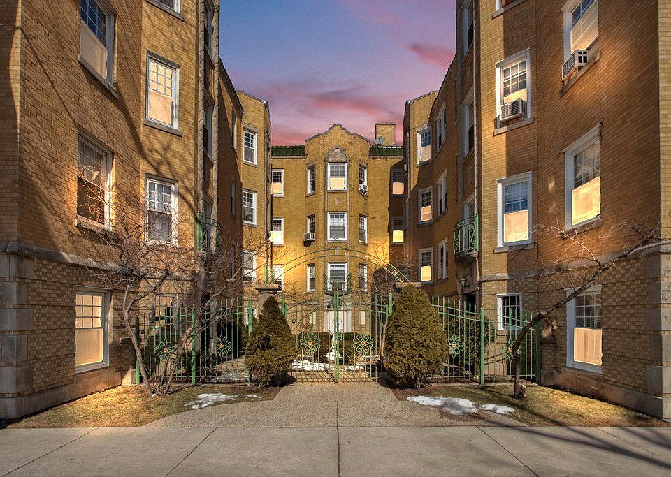 1st image of 5132 W 21st St Unit 3N