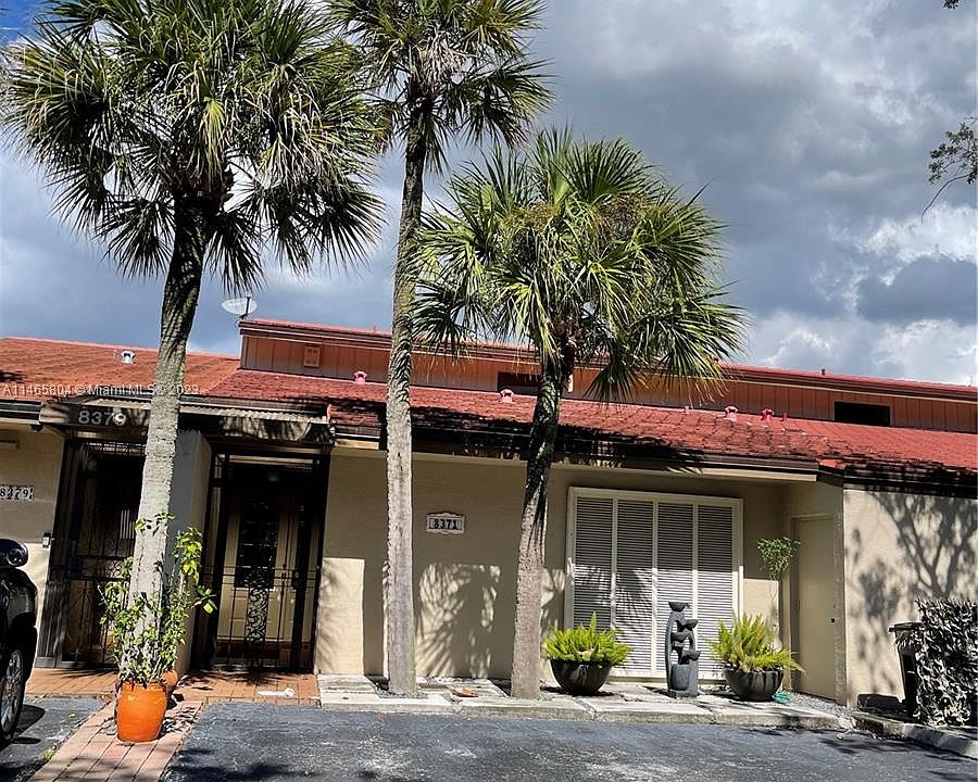 1st image of 8371 Rednock Ln #8371