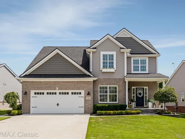 860 N Mill St, South Lyon, MI 48178