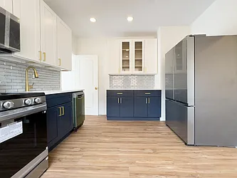 Rented by Bond New York