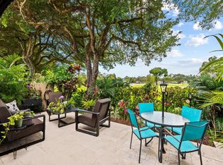 3757 Oaks Clubhouse Dr #P-6, Pompano Beach, FL 33069